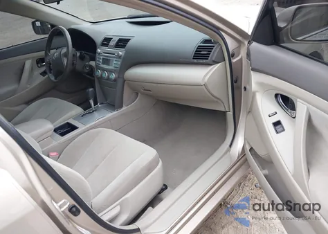 2007 Toyota Camry Ce/Le/Xle/Se z USA, uszkodzony, nr VIN 4T1BE46K874648775